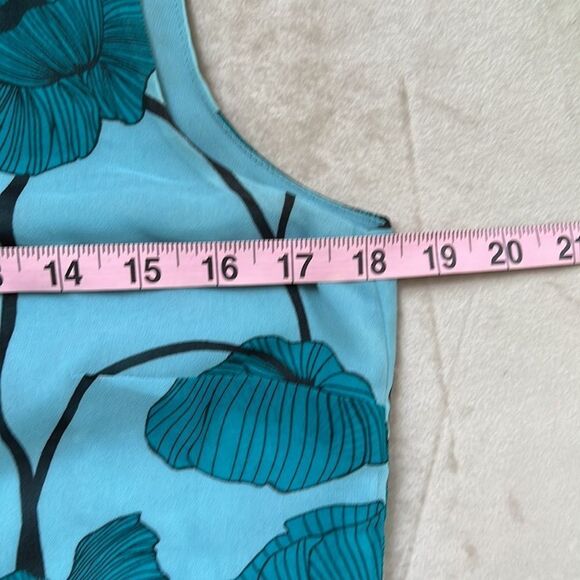 Cabi Sz S EUC Tiffany French Blue Floral Lined Top - Picture 8 of 9